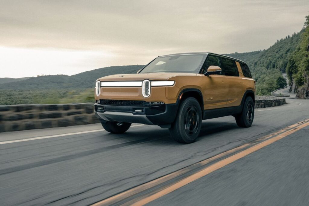 2023 Rivian R1S Prices, Reviews, Pictures, Top-speed, Specs & More ...