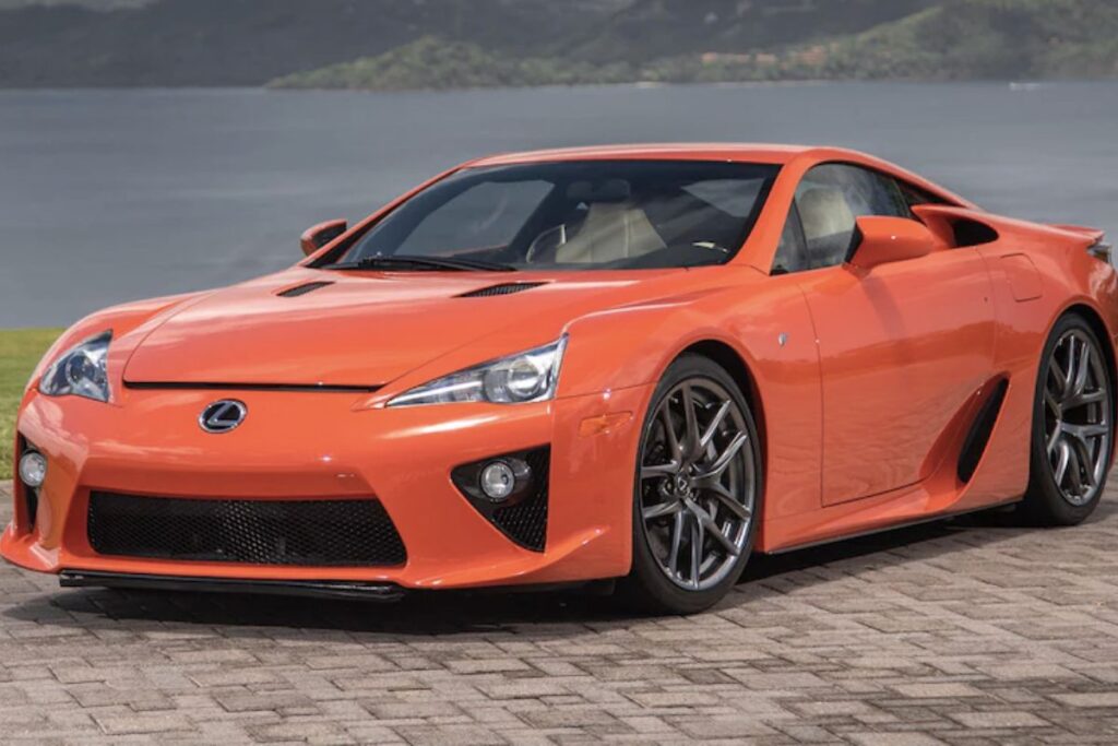 Lexus LFA Price in India, Colors, Mileage, Top Speed, Features, Specs