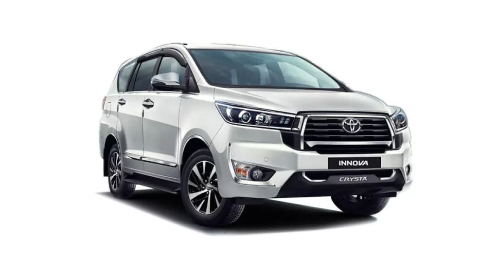 Toyota Innova Crysta G 8 STR Price in India